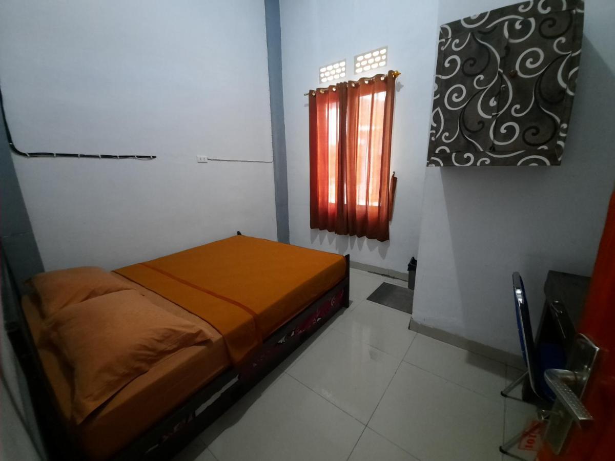 Oyo 3373 Favour Hotel Pagaralam Exterior foto